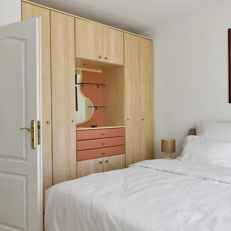 Apartment 20 Centre